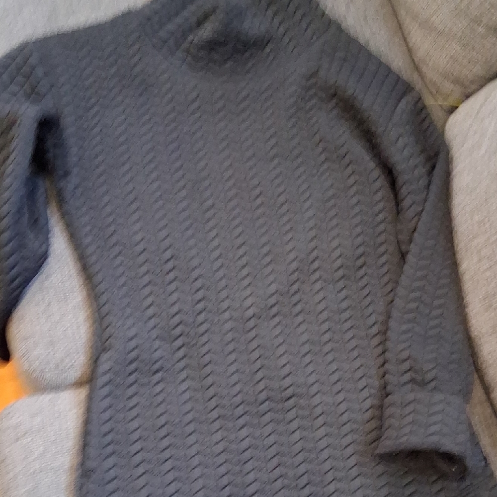 New Balance Black Gray Textured Knit Sweater